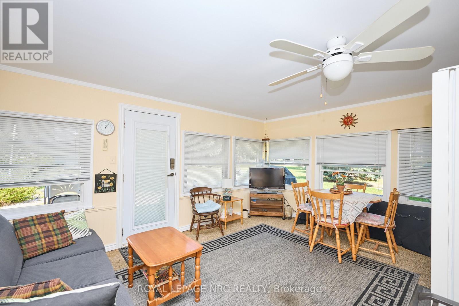 












4013 WELLAND STREET

,
Niagara Falls (Chippawa),




Ontario
L2G6J7

