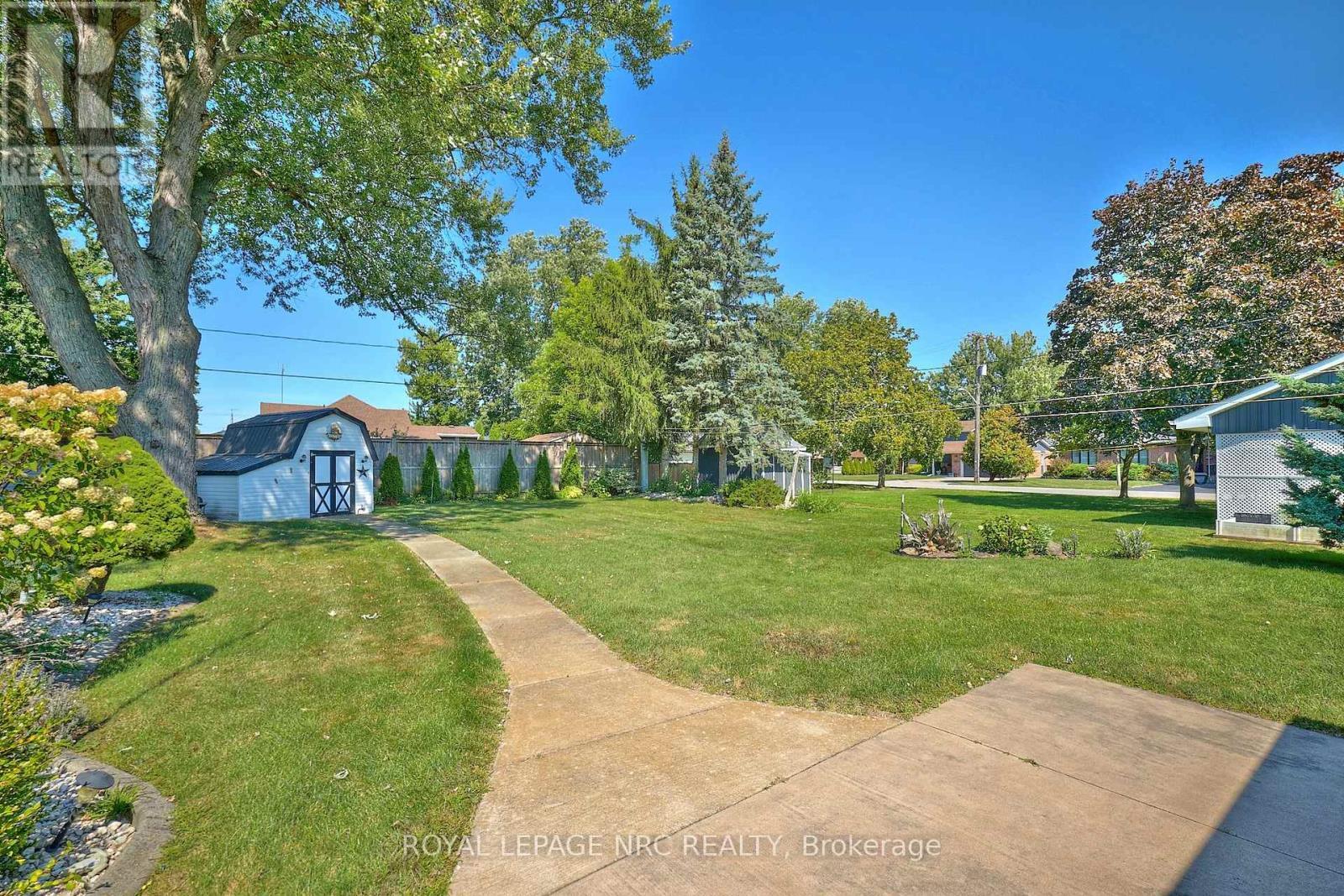 












4013 WELLAND STREET

,
Niagara Falls (Chippawa),




Ontario
L2G6J7

