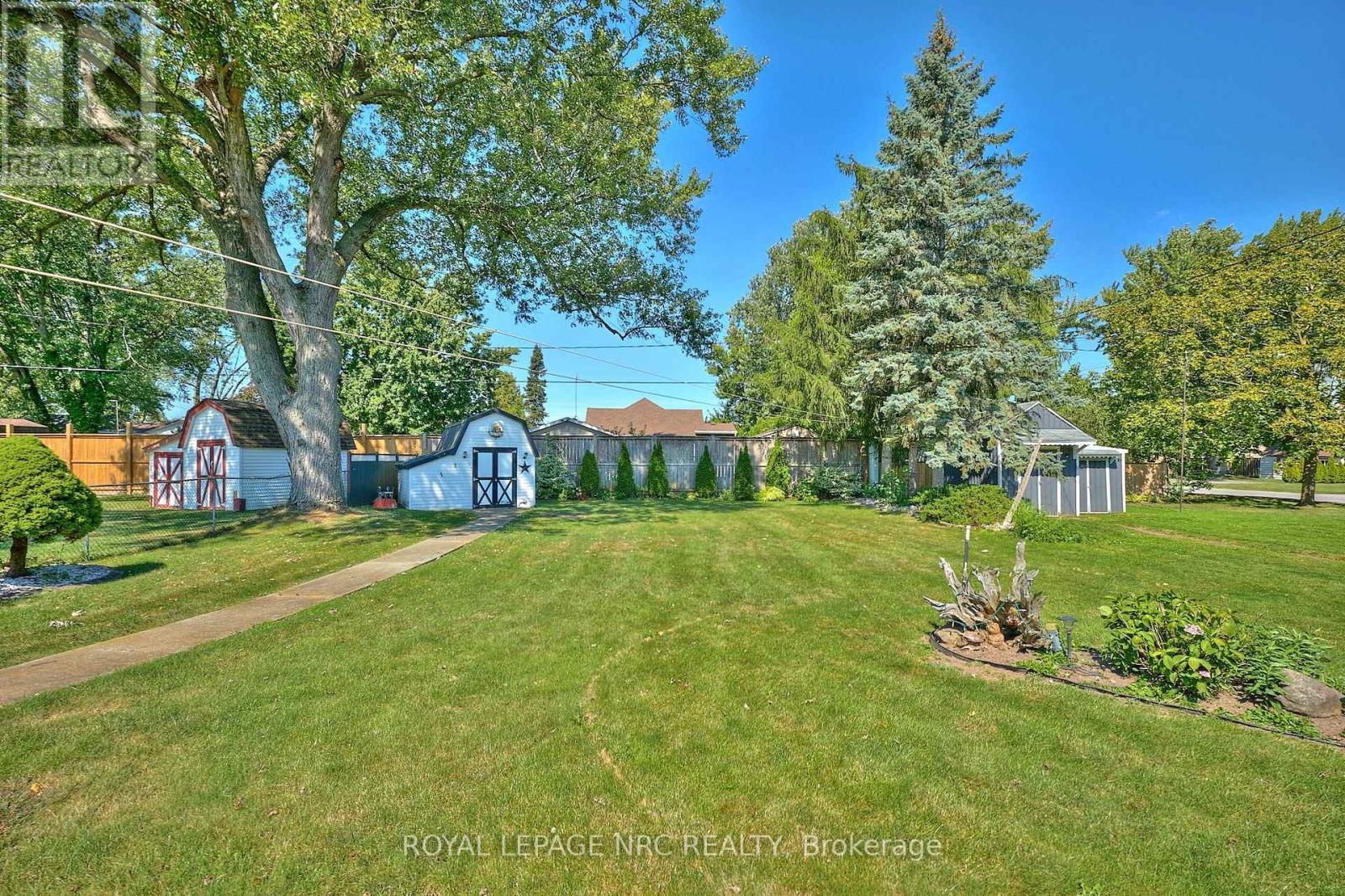 












4013 WELLAND STREET

,
Niagara Falls (Chippawa),




Ontario
L2G6J7

