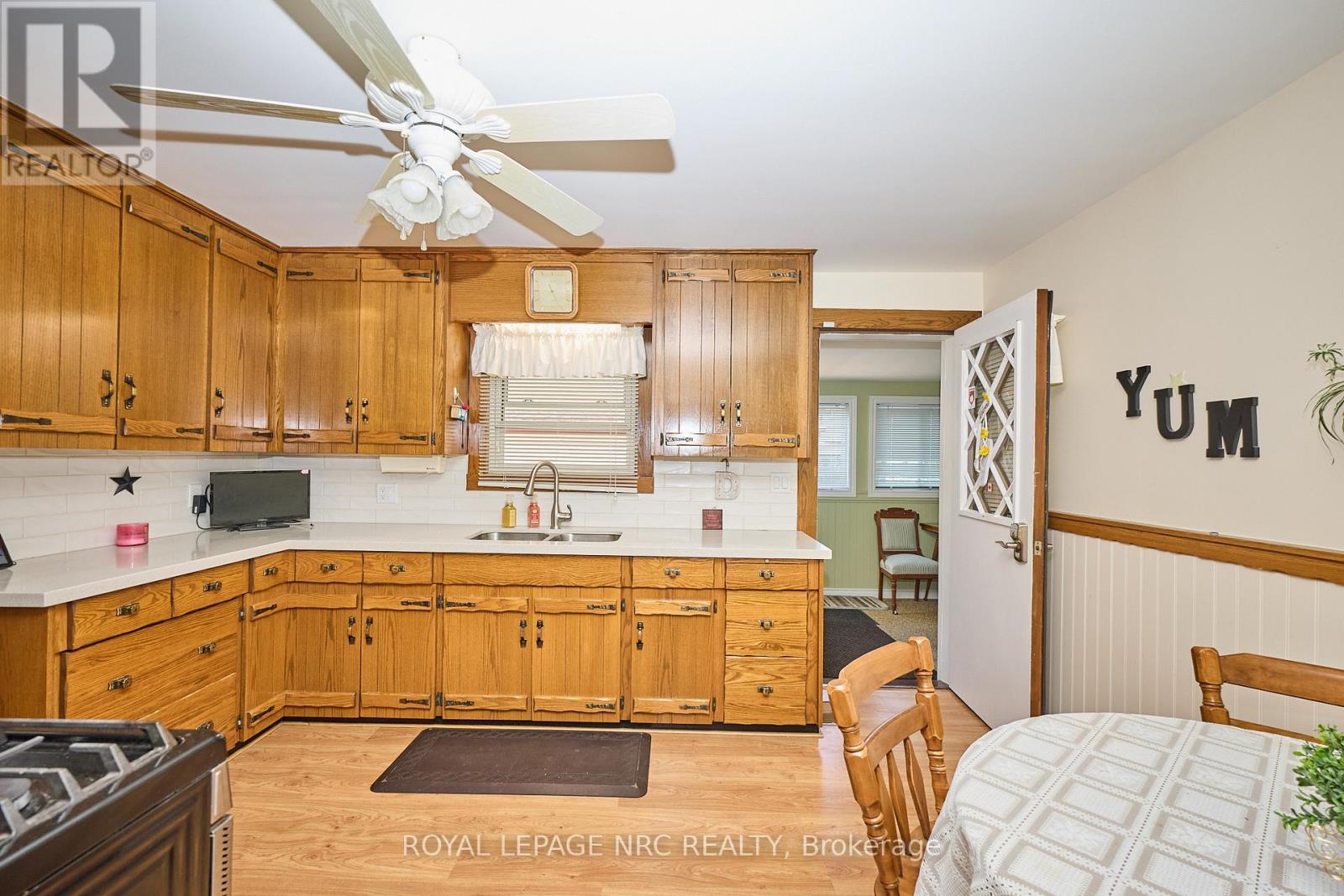 












4013 WELLAND STREET

,
Niagara Falls (Chippawa),




Ontario
L2G6J7

