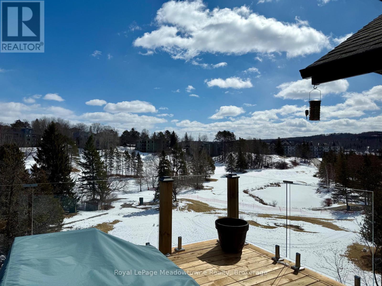 












301 - 34 DEERHURST GREENS ROAD

,
Huntsville (Chaffey),




Ontario
P1H1A9

