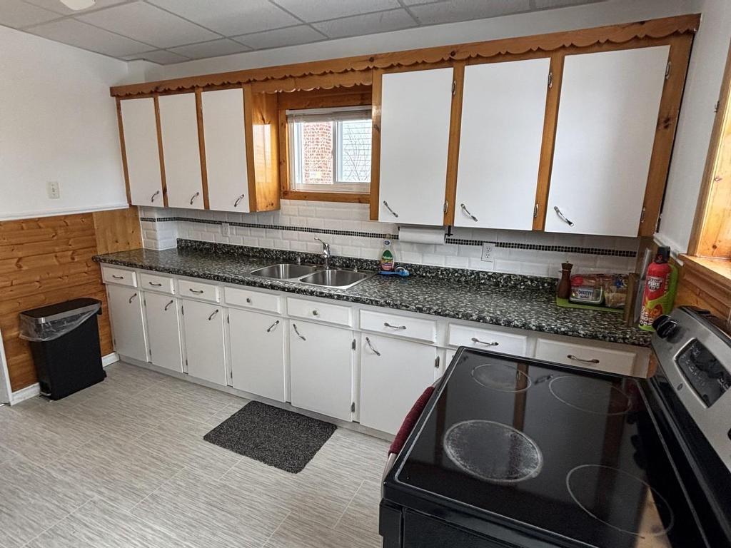 












50 Pierce Street

,
North Sydney,




NS
B2A 1M9

