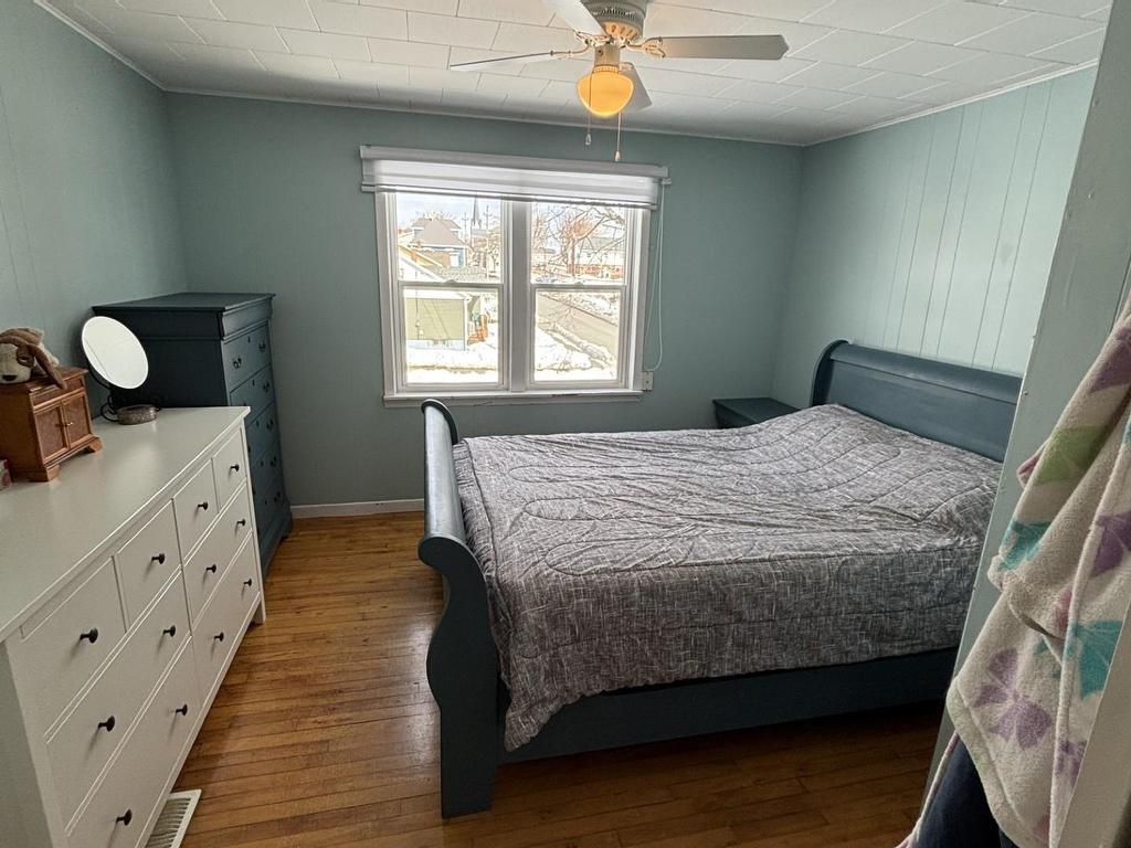 












50 Pierce Street

,
North Sydney,




NS
B2A 1M9

