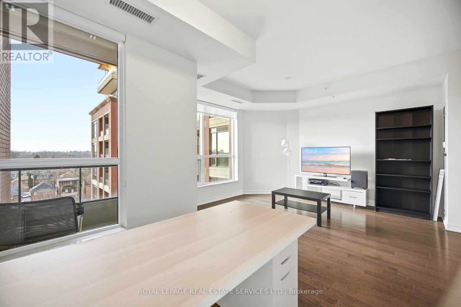 












602 - 23 GLEBE ROAD W

,
Toronto,




Ontario
M5P0A1

