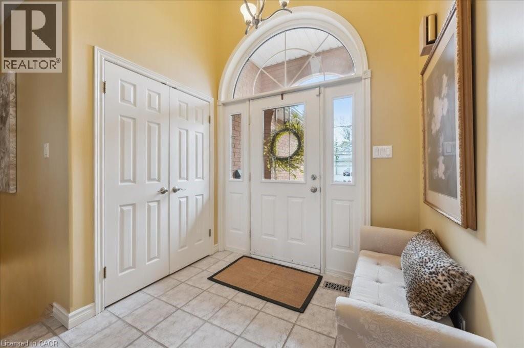 












23 MOUNT ROYAL Place

,
Cambridge,




Ontario
N1S5B1

