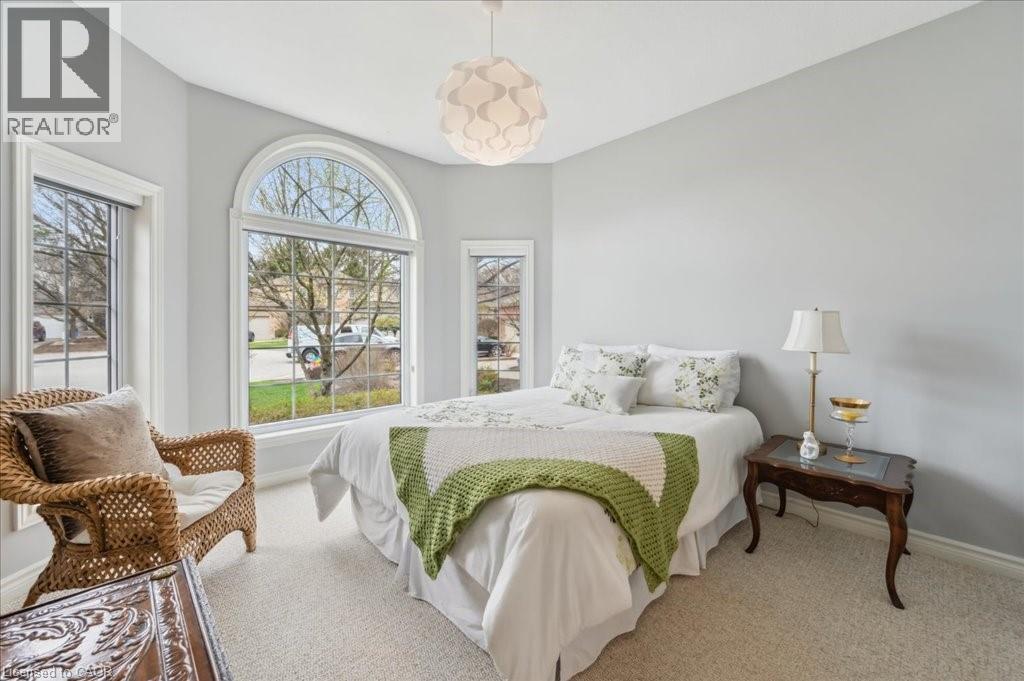 












23 MOUNT ROYAL Place

,
Cambridge,




Ontario
N1S5B1

