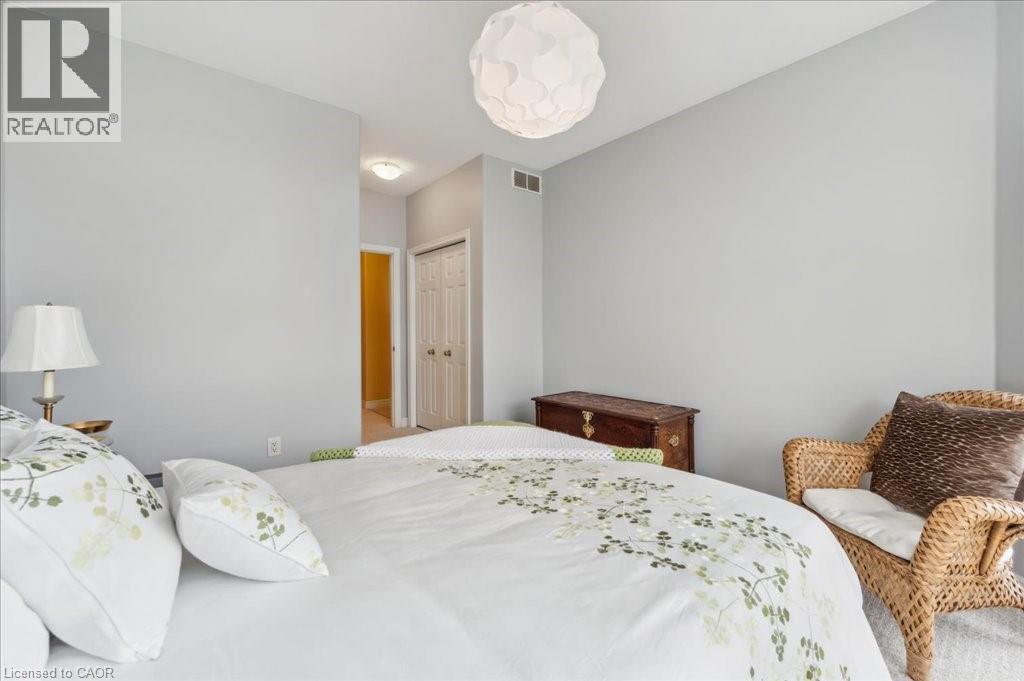 












23 MOUNT ROYAL Place

,
Cambridge,




Ontario
N1S5B1

