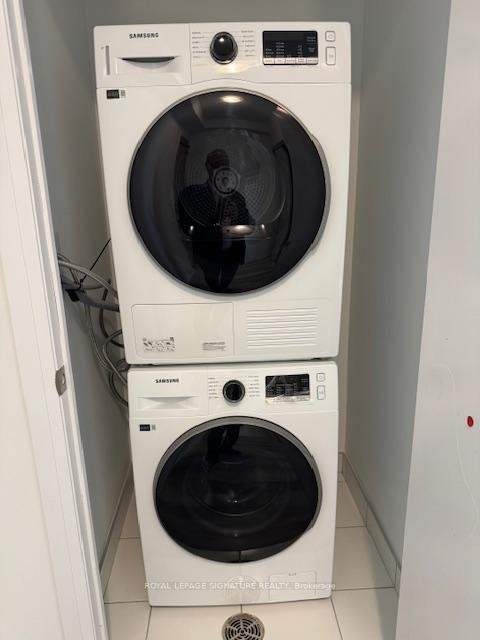 









15


Richardson

Street, 1713,
Toronto,




ON
M5A 0Y5

