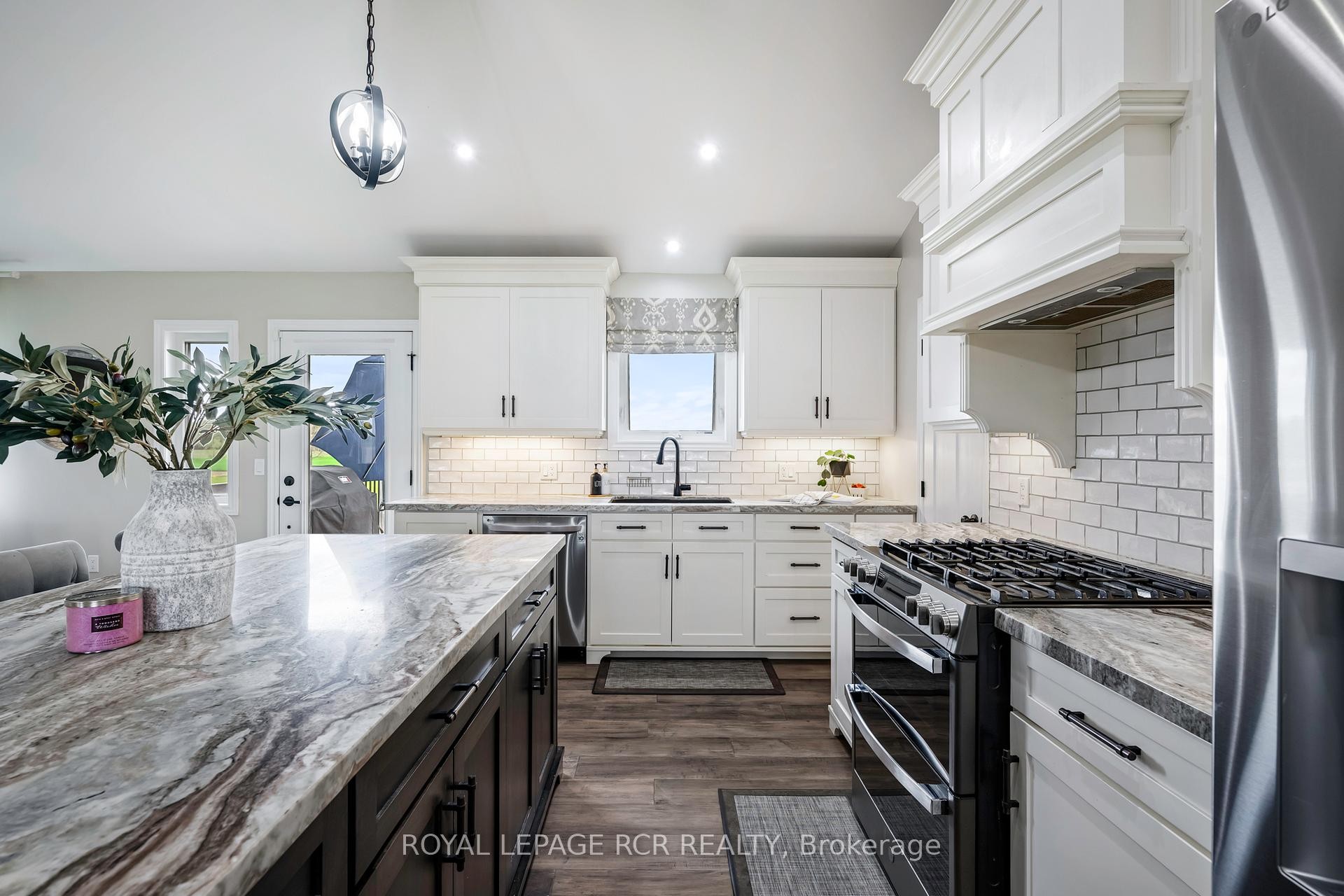 









485201


30th

Side Road,
Amaranth,




ON
L9V 1N7

