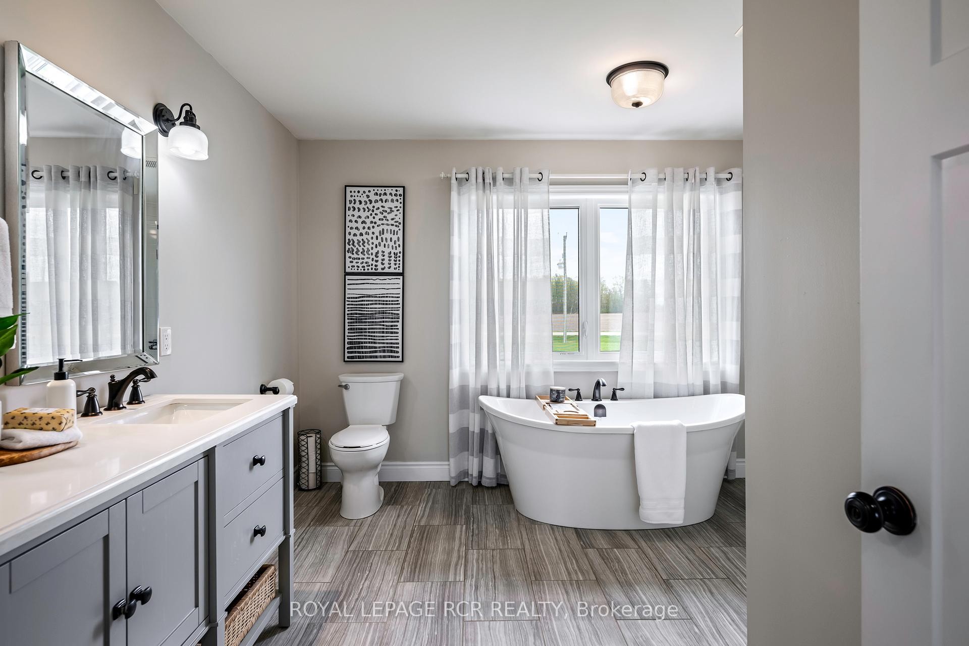 









485201


30th

Side Road,
Amaranth,




ON
L9V 1N7

