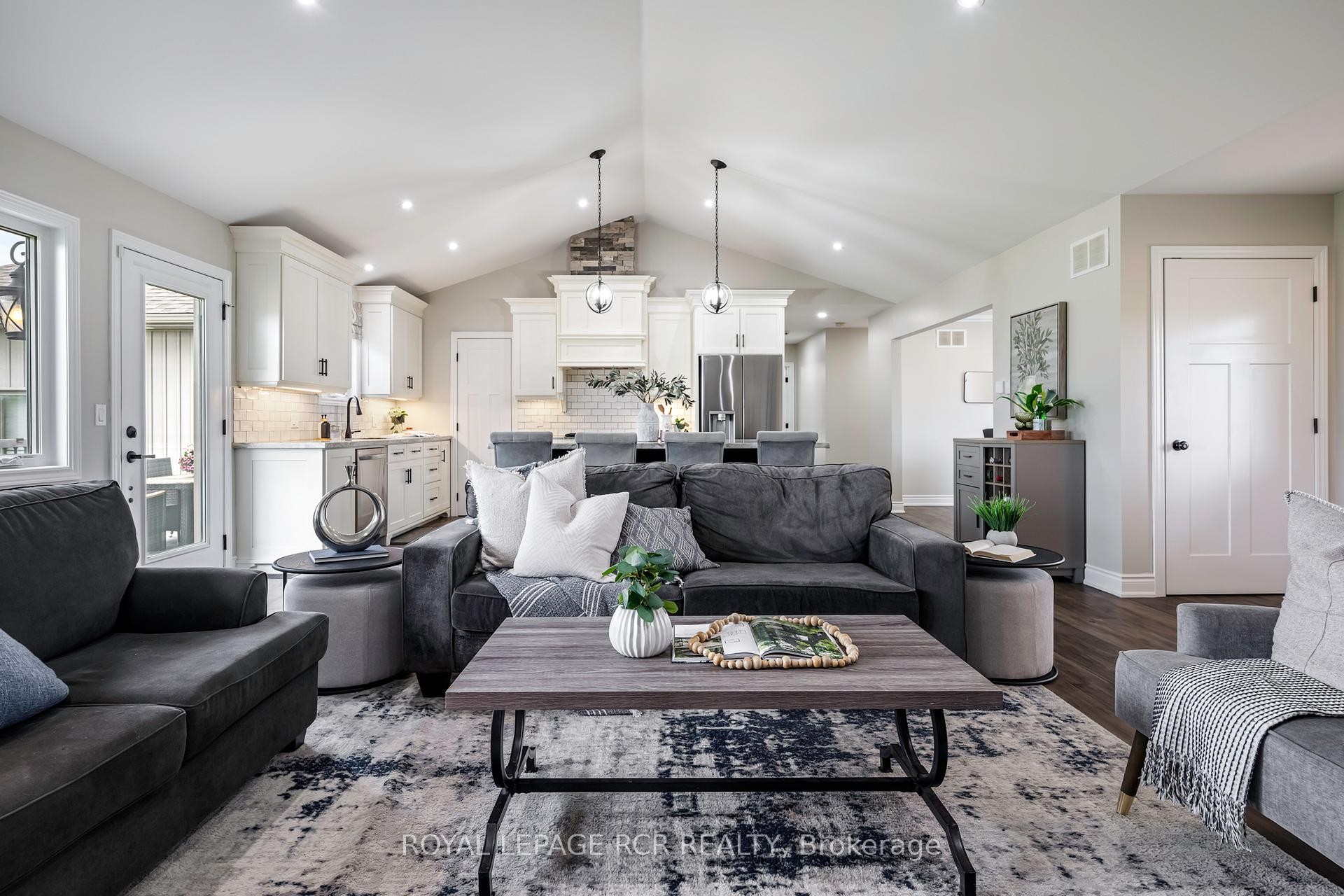 









485201


30th

Side Road,
Amaranth,




ON
L9V 1N7

