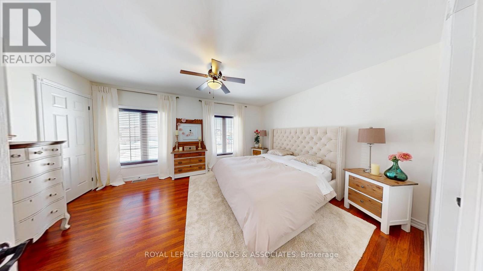 












2001 SANDSTONE CRESCENT

,
Petawawa,




Ontario
K8H0B2

