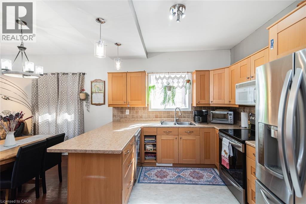 












413 ALDER Street W Unit# W

,
Dunnville,




Ontario
N1A1R9

