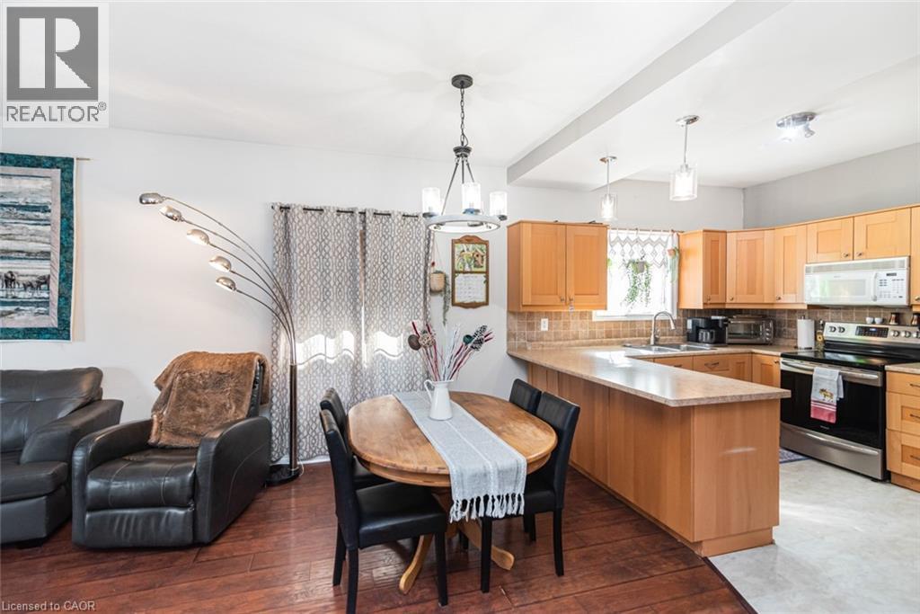 












413 ALDER Street W Unit# W

,
Dunnville,




Ontario
N1A1R9

