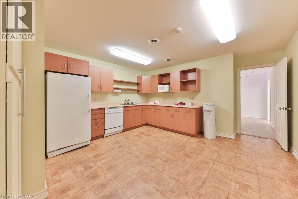 












23 GRIFFIN Street

,
Hamilton,




Ontario
L0R2H0

