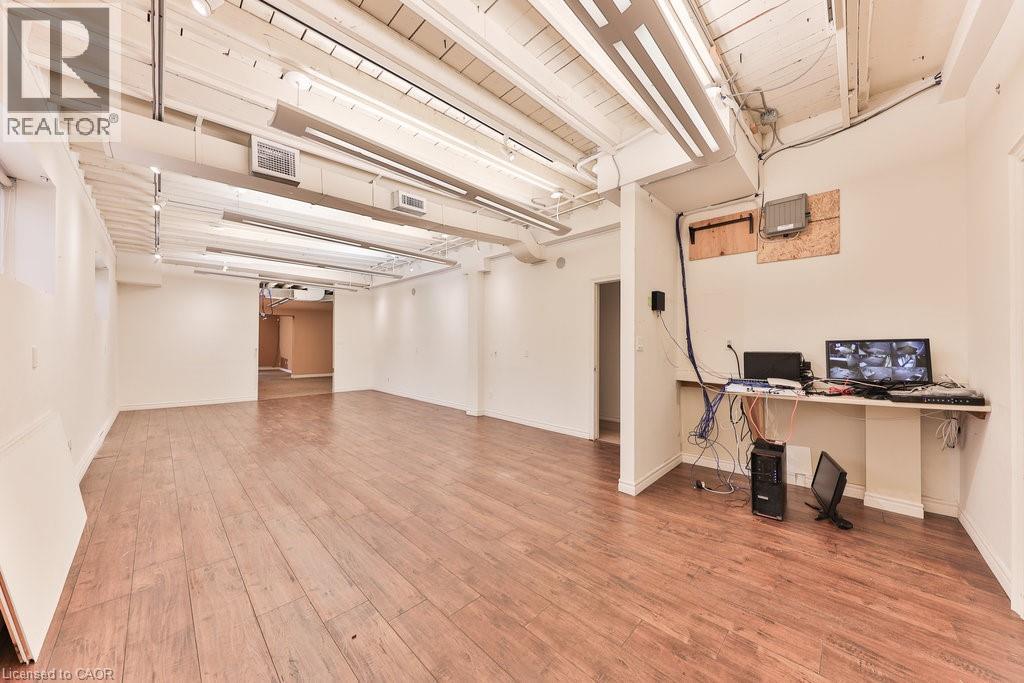 












23 GRIFFIN Street

,
Hamilton,




Ontario
L0R2H0

