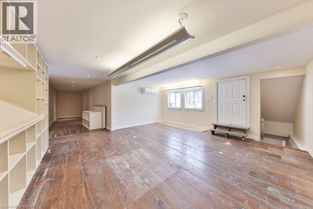 












23 GRIFFIN Street

,
Hamilton,




Ontario
L0R2H0

