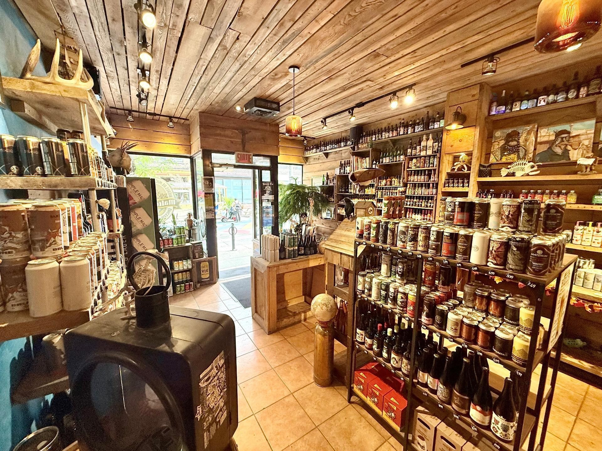 









4801

 - 4817


Rue Wellington

,
Montréal (Verdun/Île-des-Soeurs),




QC
H4G1X5

