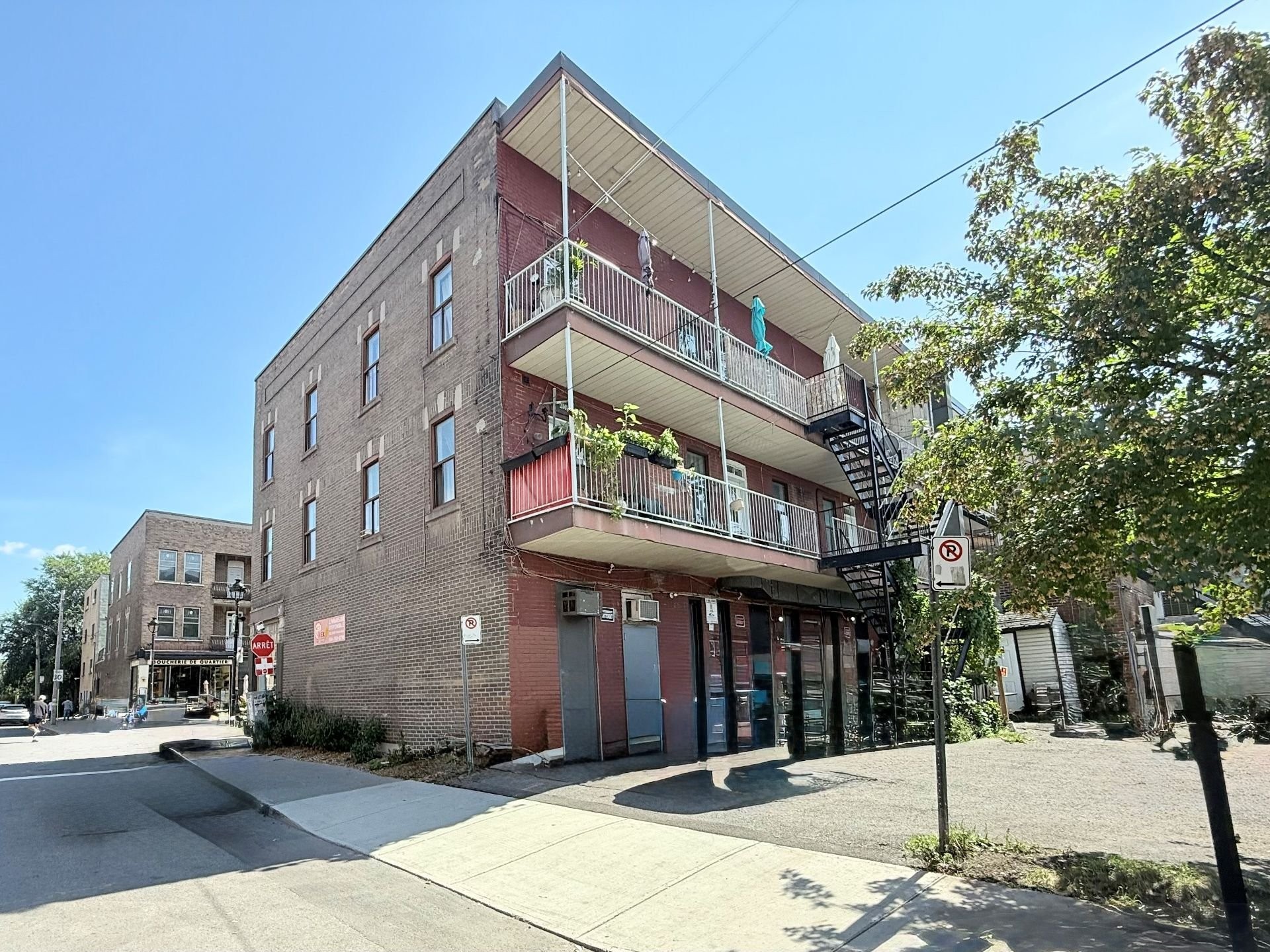 









4801

 - 4817


Rue Wellington

,
Montréal (Verdun/Île-des-Soeurs),




QC
H4G1X5

