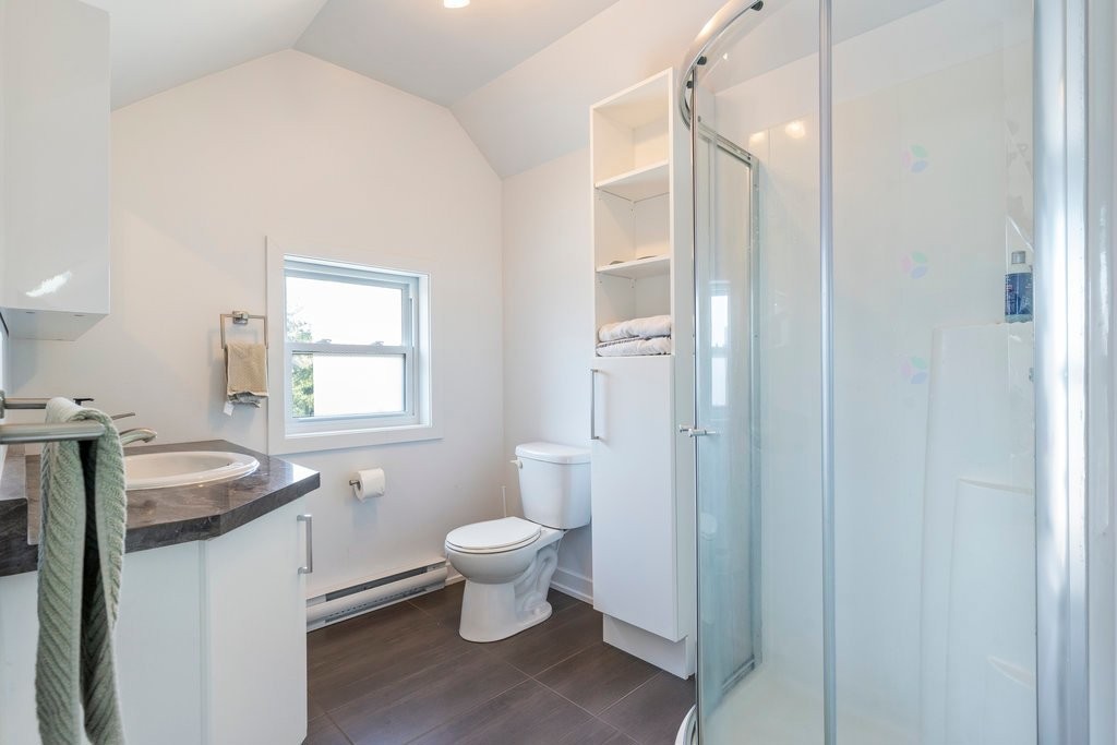 









24


Rue Hanson

,
Gatineau (Hull),




QC
J8Y3M5

