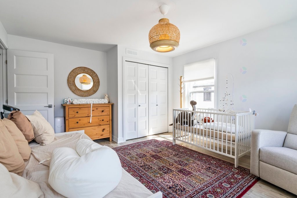 









24


Rue Hanson

,
Gatineau (Hull),




QC
J8Y3M5

