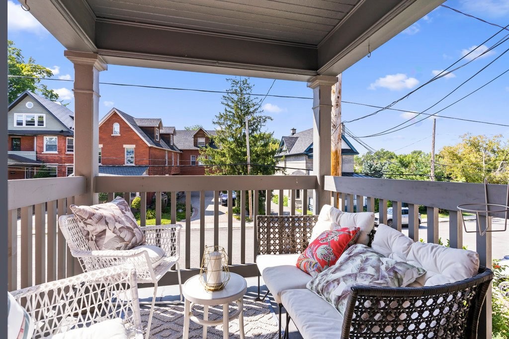 









24


Rue Hanson

,
Gatineau (Hull),




QC
J8Y3M5

