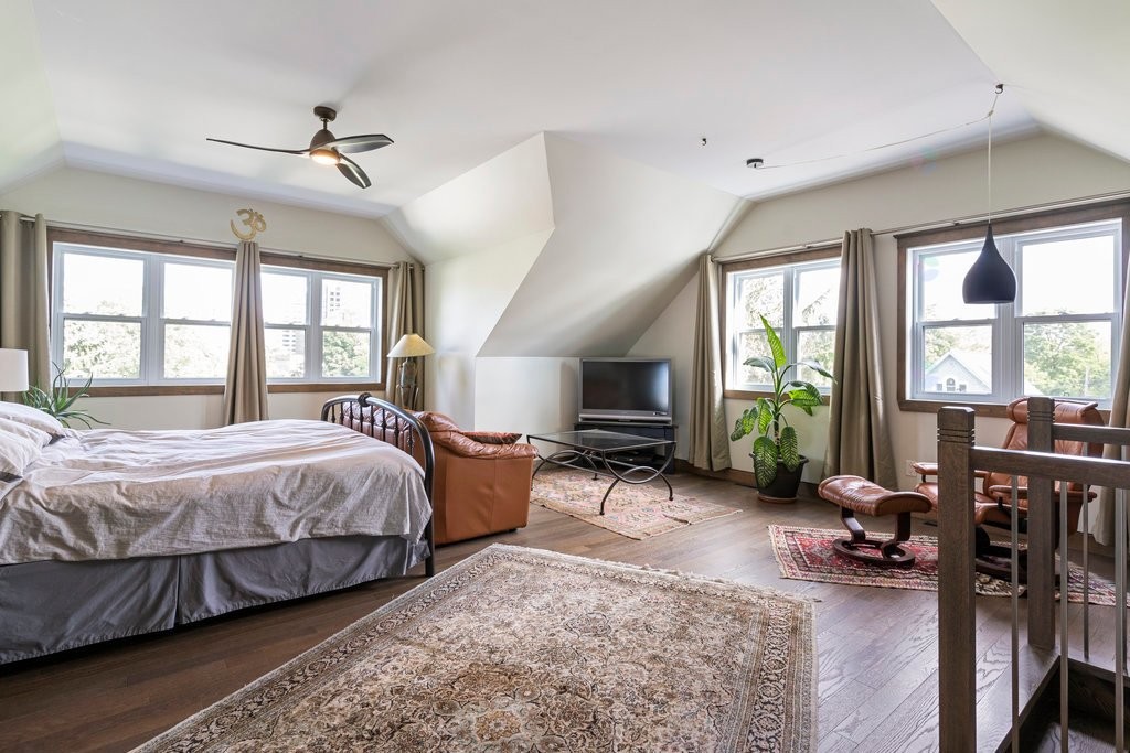 









24


Rue Hanson

,
Gatineau (Hull),




QC
J8Y3M5

