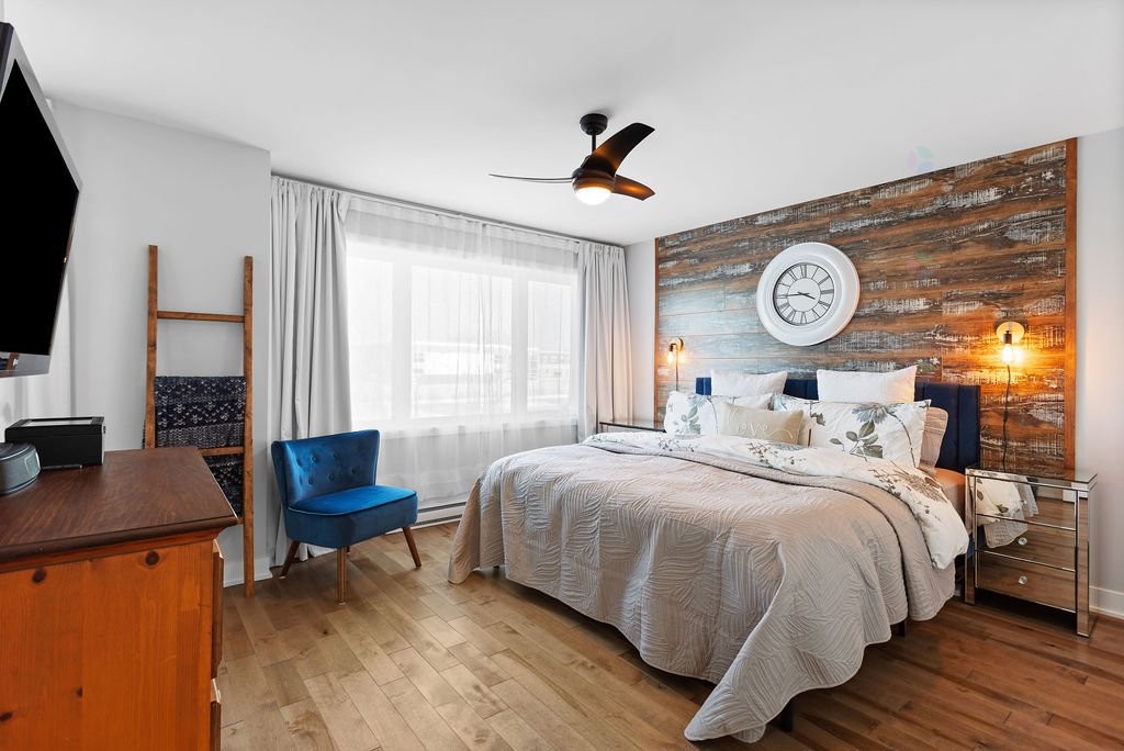 









1966


Rue Philippe-Dolbec

,
Laval (Sainte-Rose),




QC
H7L0J6

