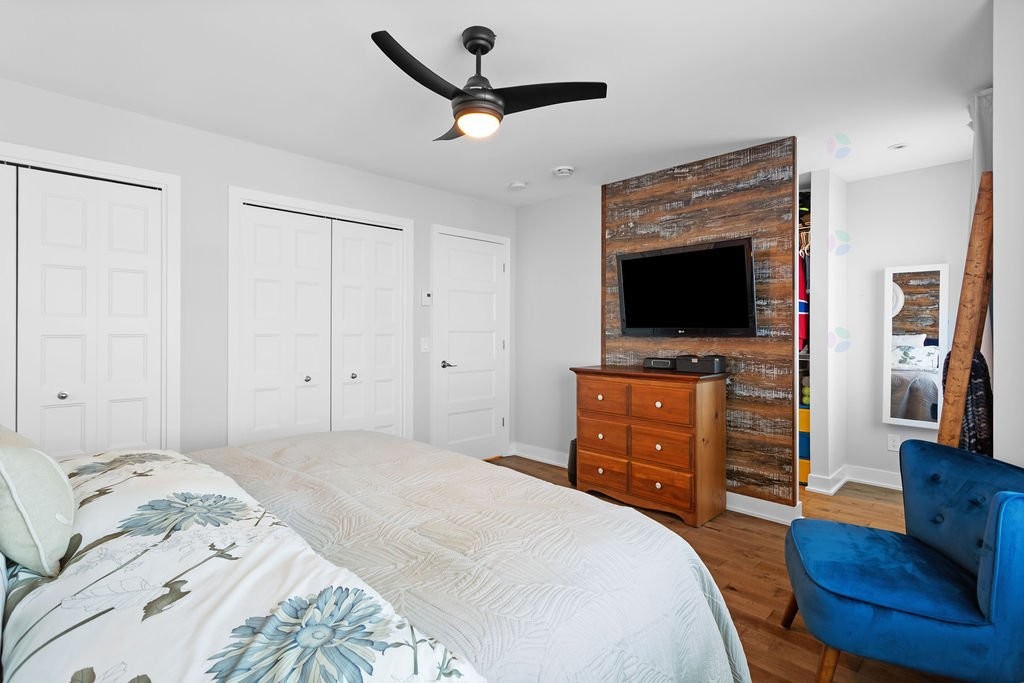 









1966


Rue Philippe-Dolbec

,
Laval (Sainte-Rose),




QC
H7L0J6

