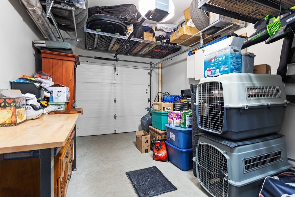 









1966


Rue Philippe-Dolbec

,
Laval (Sainte-Rose),




QC
H7L0J6

