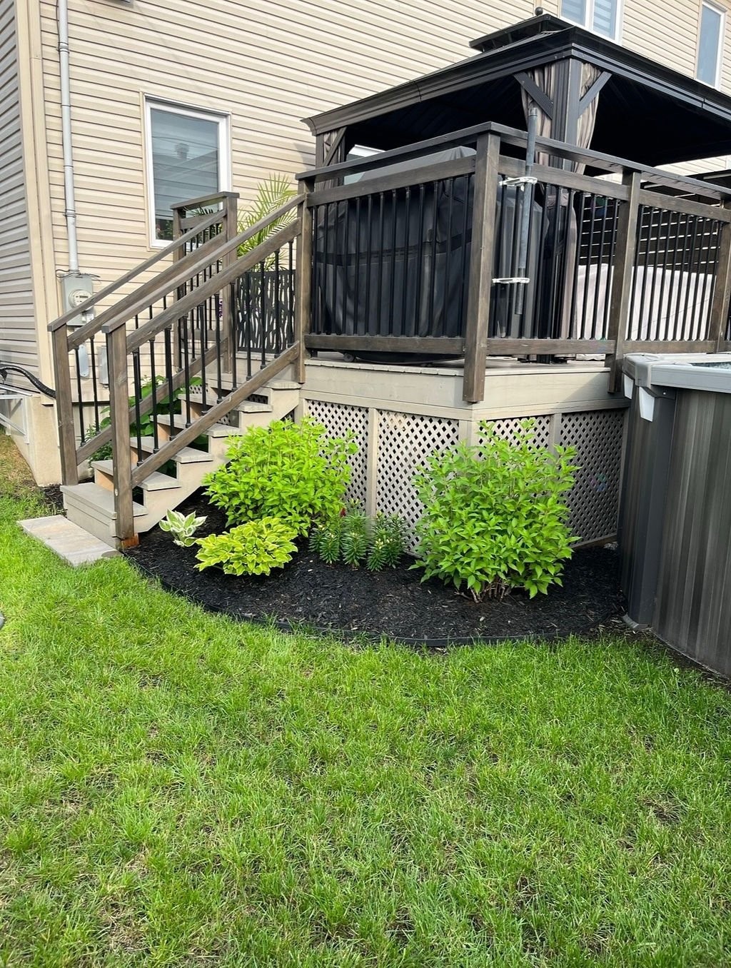 









1966


Rue Philippe-Dolbec

,
Laval (Sainte-Rose),




QC
H7L0J6

