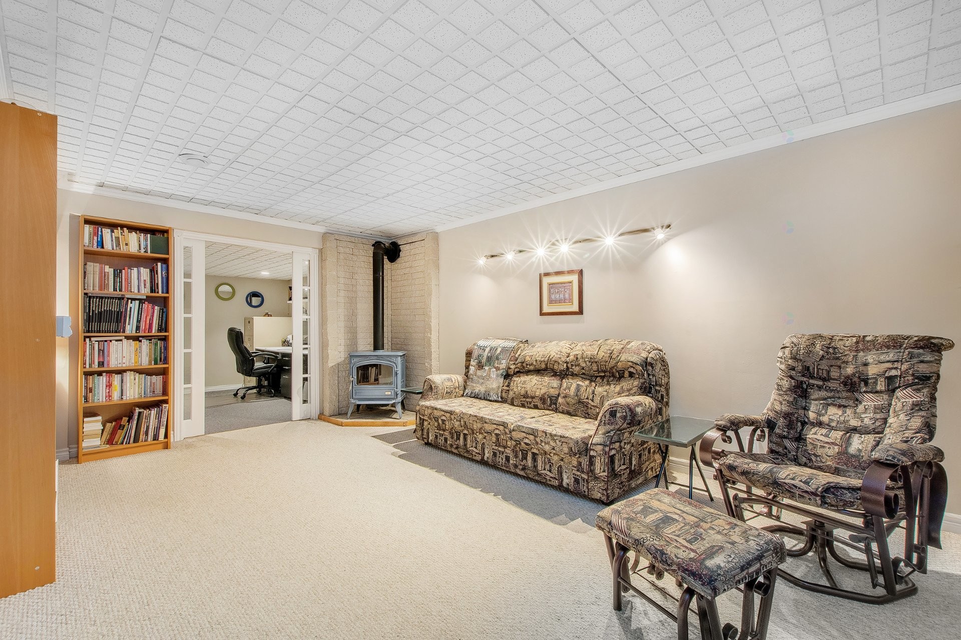 









425


Rue Perras

,
Laval (Auteuil),




QC
H7H2V1

