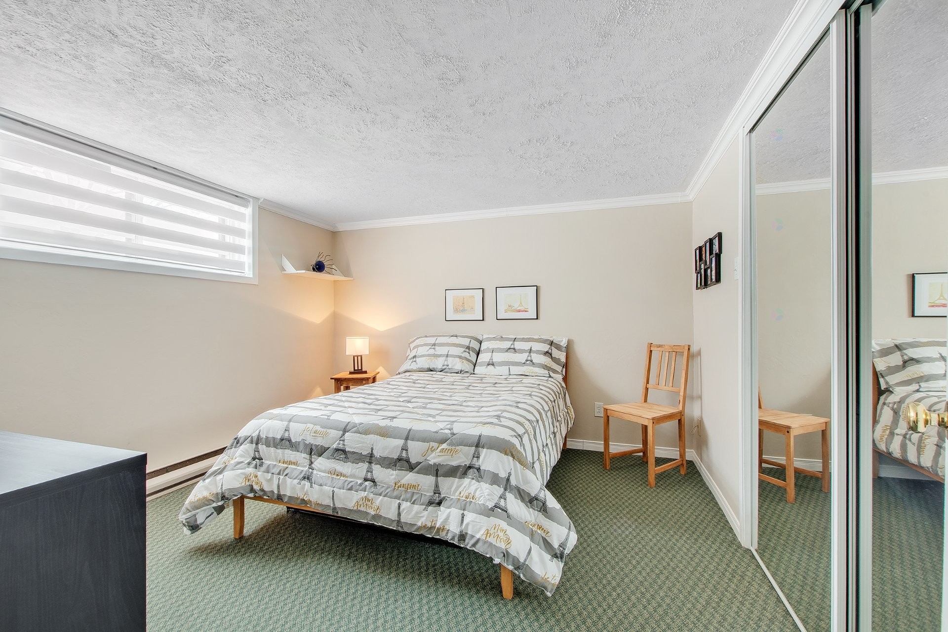 









425


Rue Perras

,
Laval (Auteuil),




QC
H7H2V1

