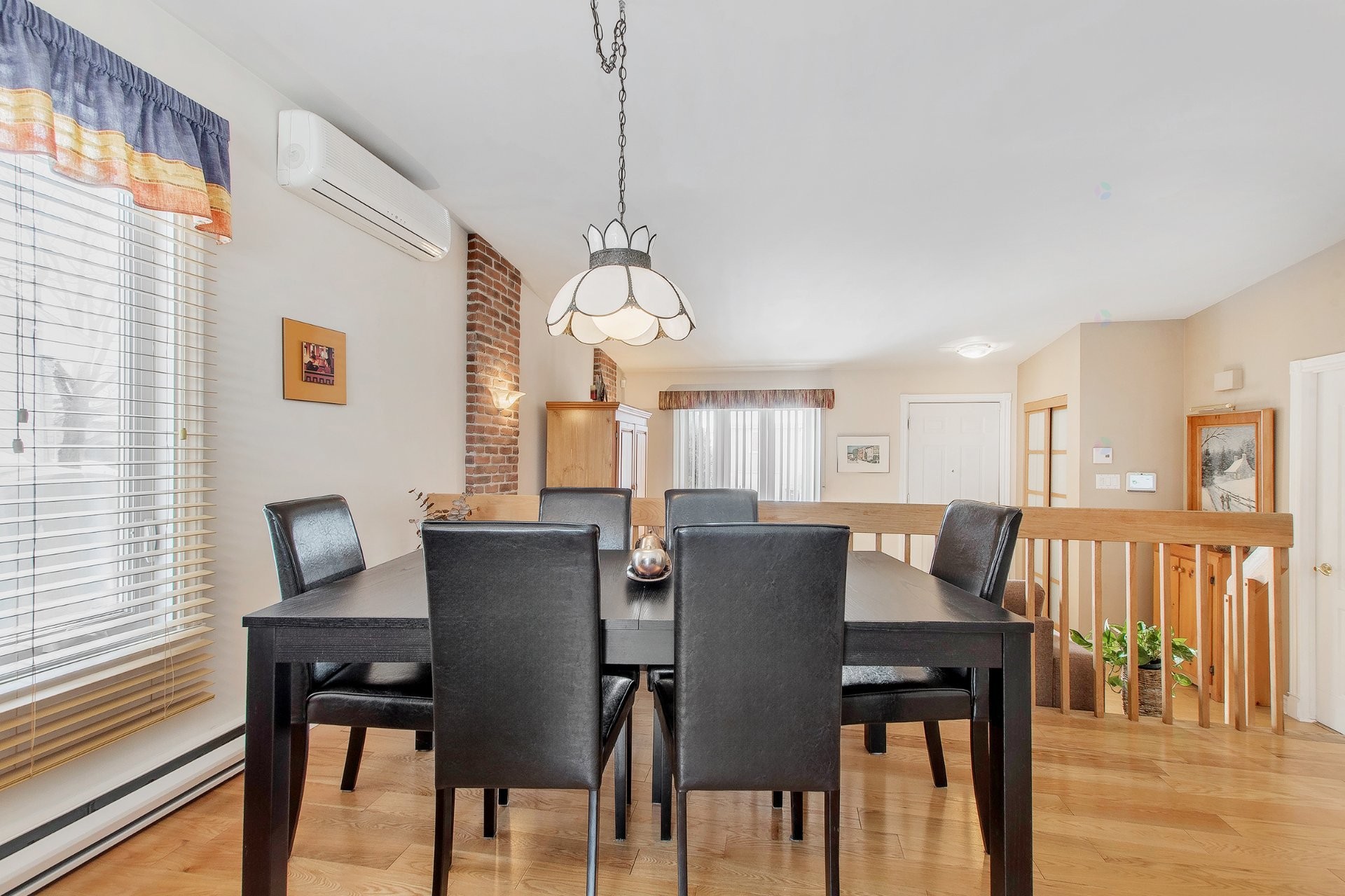 









425


Rue Perras

,
Laval (Auteuil),




QC
H7H2V1

