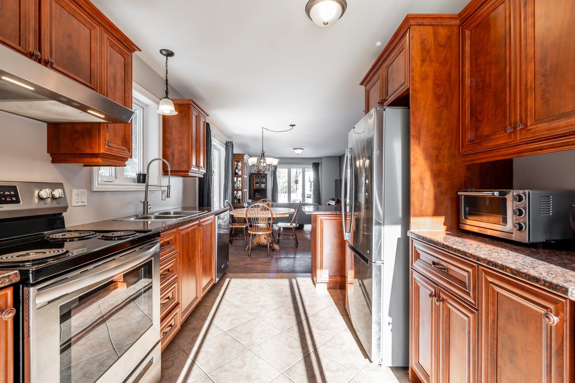 









1324


Rue du Hameau

,
Sainte-Julienne,




QC
J0K2T0

