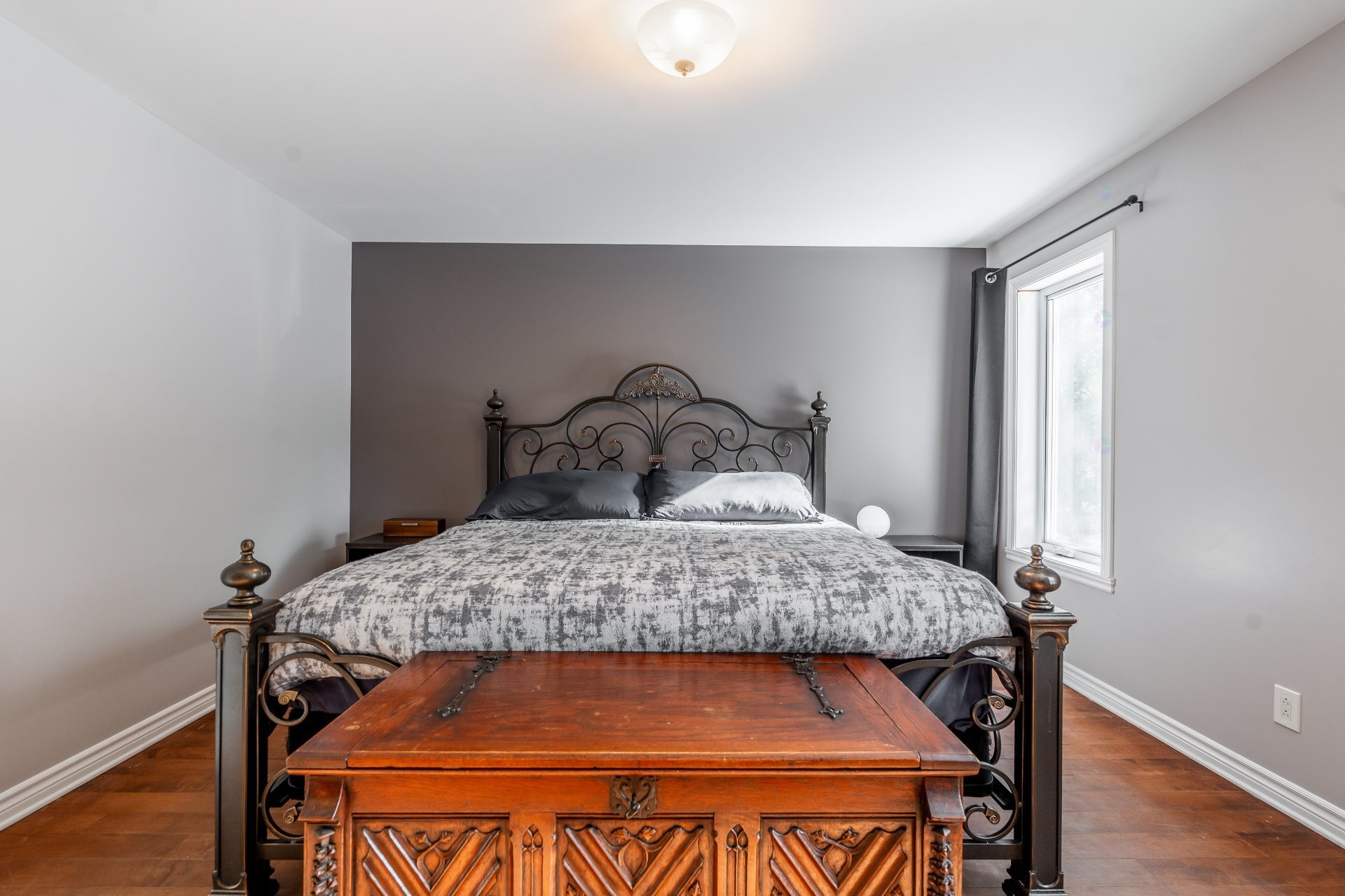 









1324


Rue du Hameau

,
Sainte-Julienne,




QC
J0K2T0

