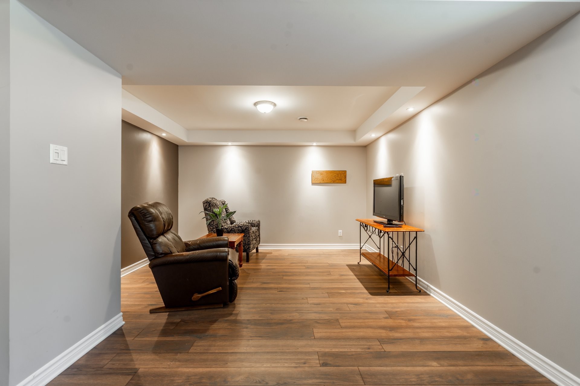 









1324


Rue du Hameau

,
Sainte-Julienne,




QC
J0K2T0

