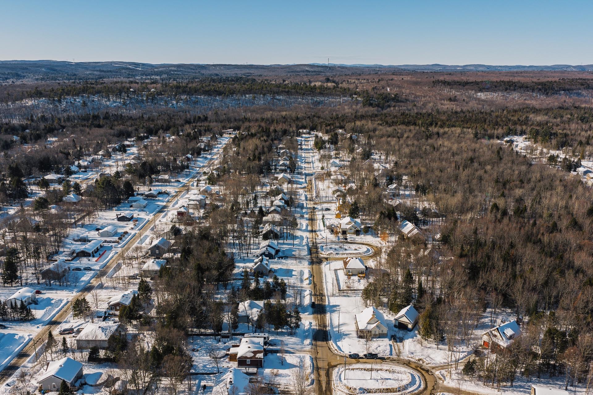 









1324


Rue du Hameau

,
Sainte-Julienne,




QC
J0K2T0

