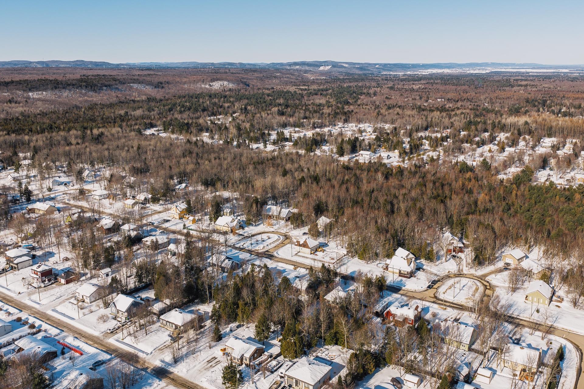 









1324


Rue du Hameau

,
Sainte-Julienne,




QC
J0K2T0

