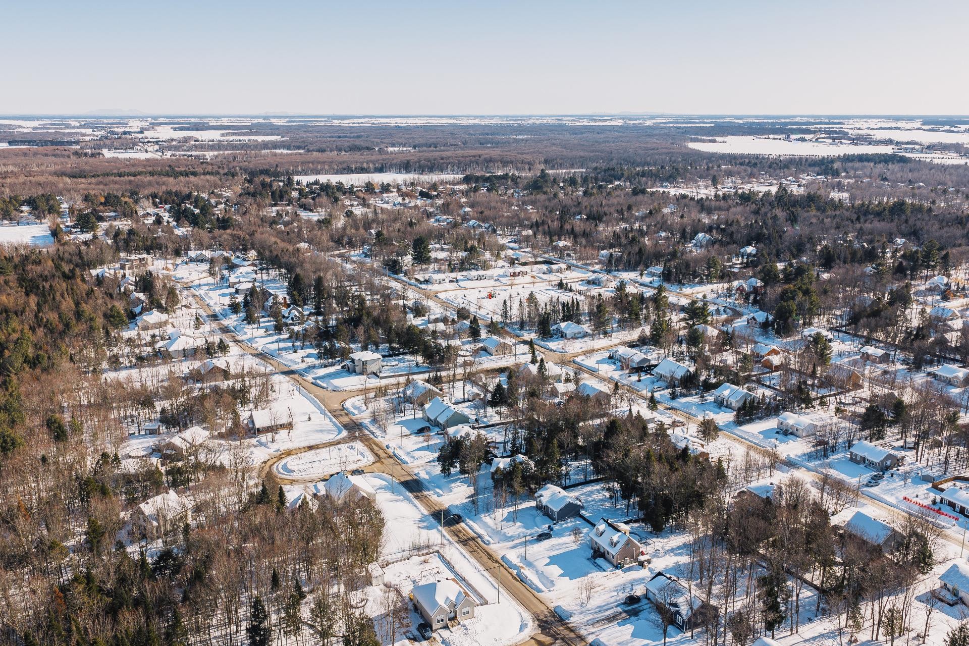 









1324


Rue du Hameau

,
Sainte-Julienne,




QC
J0K2T0

