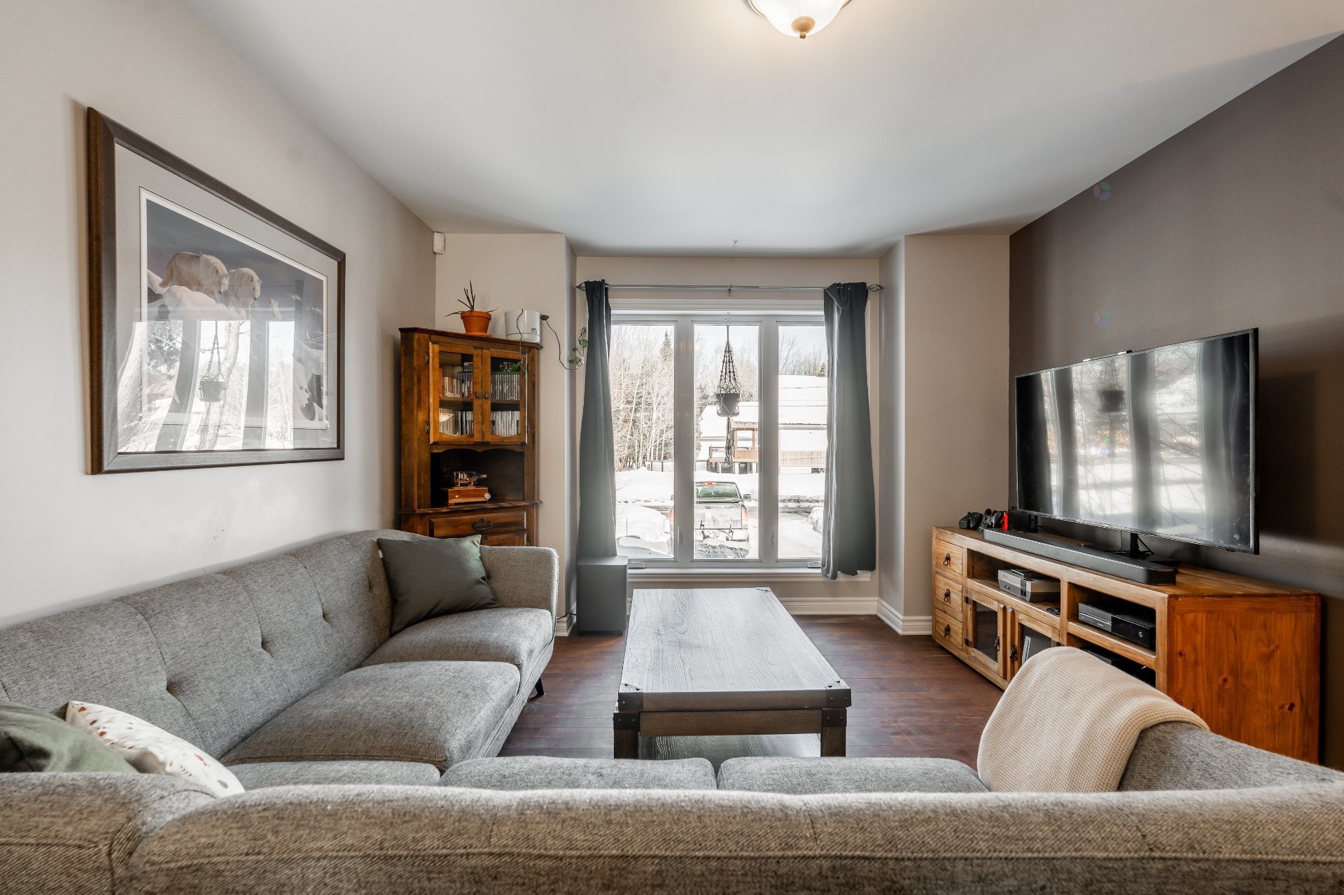 









1324


Rue du Hameau

,
Sainte-Julienne,




QC
J0K2T0

