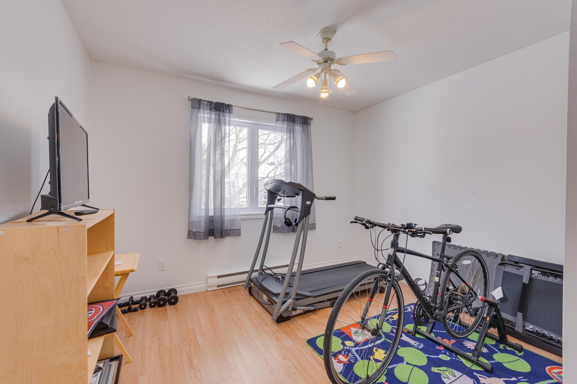 









187


Rue des Aralies

,
Gatineau (Masson-Angers),




QC
J8M1W7

