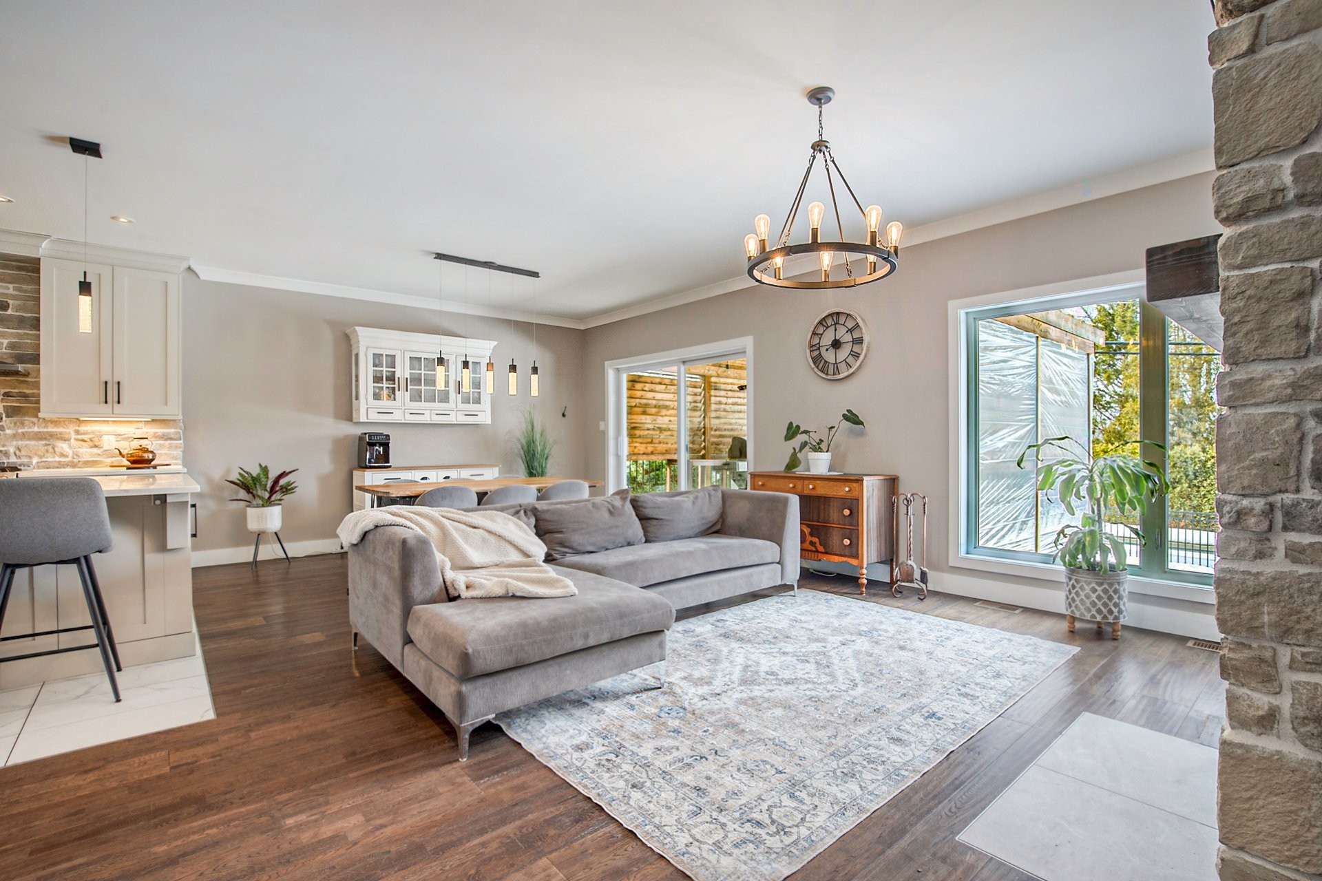 









1692


Rue Bernadette-Laflamme

,
Chambly,




QC
J3L1T6

