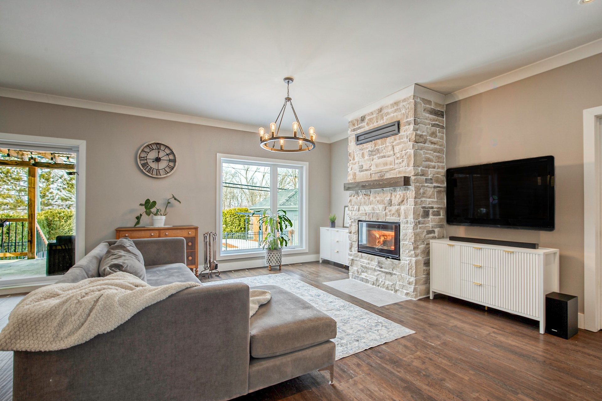 









1692


Rue Bernadette-Laflamme

,
Chambly,




QC
J3L1T6

