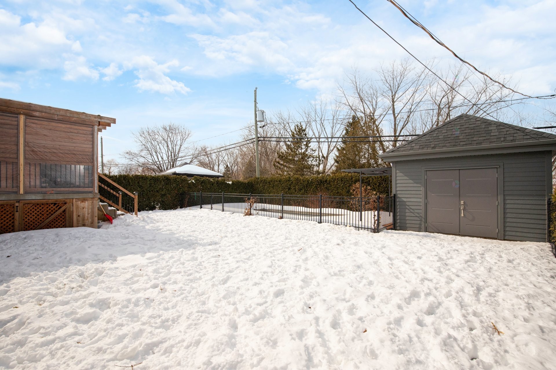 









1692


Rue Bernadette-Laflamme

,
Chambly,




QC
J3L1T6

