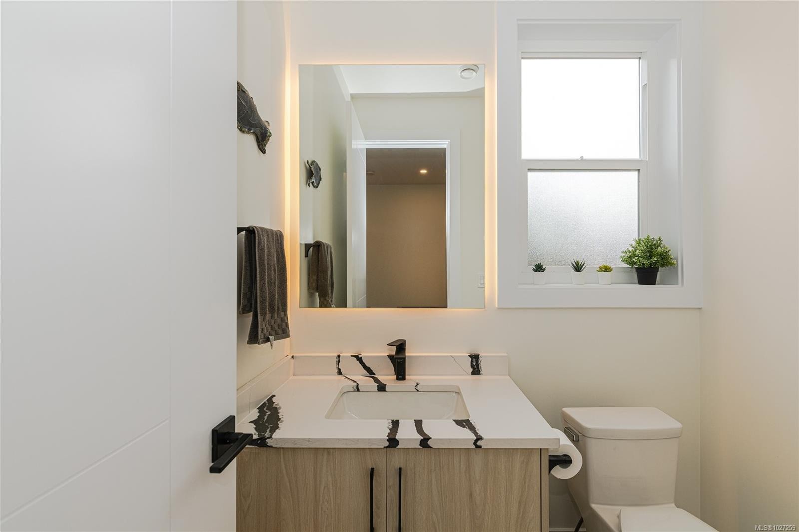 









2367


Swallow

Pl,
Langford,




BC
V9B 6Y6

