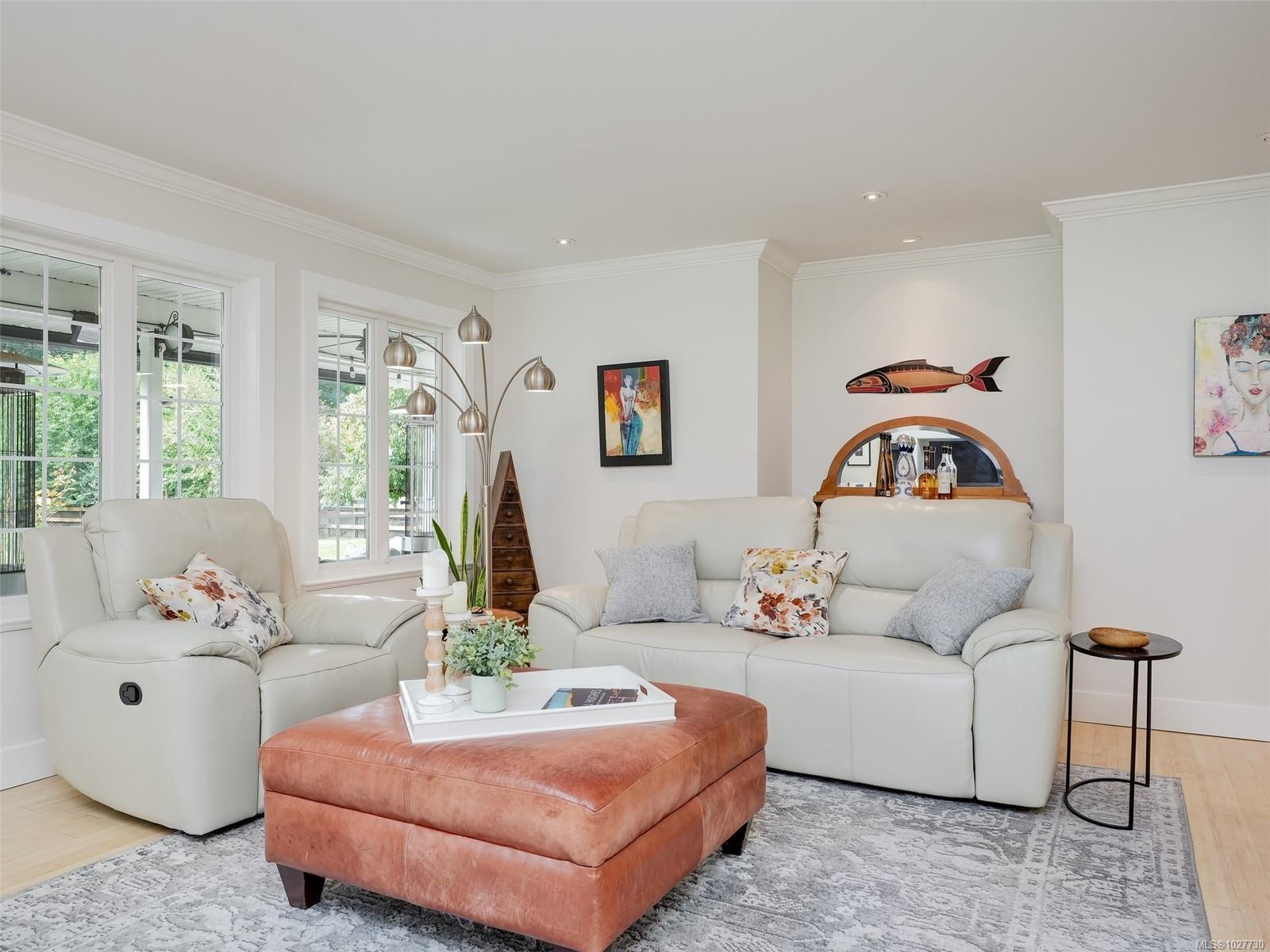 









6583


Wallace

Dr,
Central Saanich,




BC
V8M 1J8

