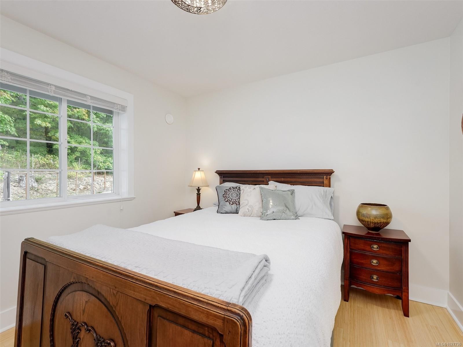 









6583


Wallace

Dr,
Central Saanich,




BC
V8M 1J8

