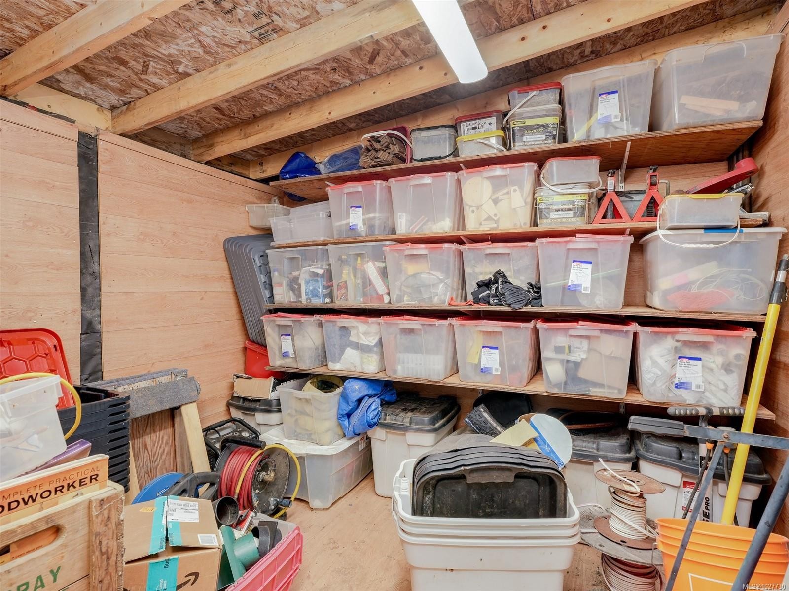 









6583


Wallace

Dr,
Central Saanich,




BC
V8M 1J8

