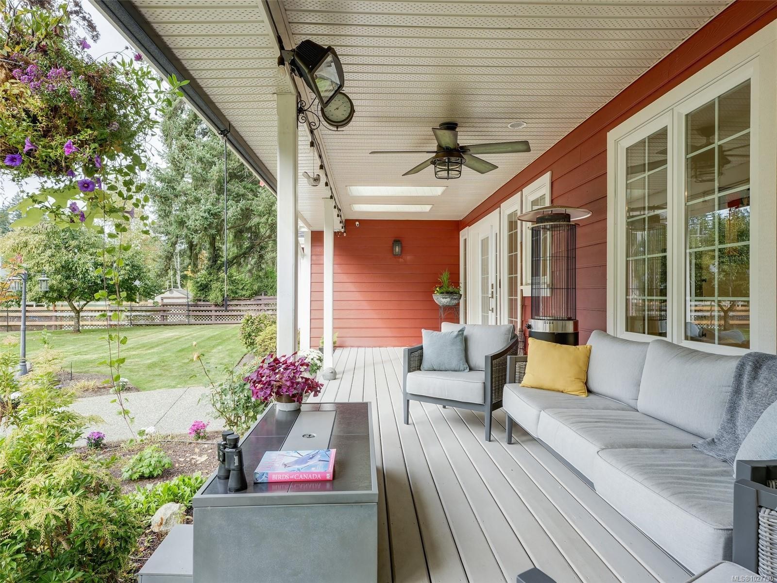 









6583


Wallace

Dr,
Central Saanich,




BC
V8M 1J8

